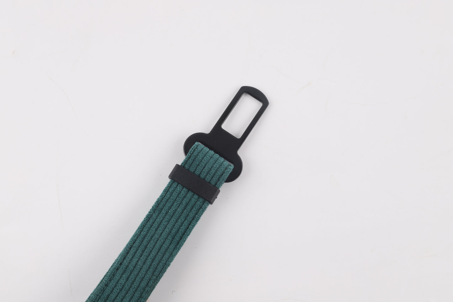Car Restraint - Evergreen Pine